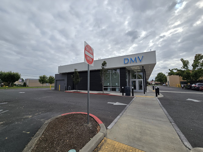 DMV Salem